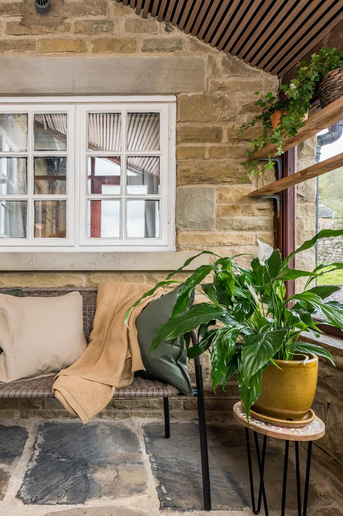 Central Malham Wellbeing Escape With Hot Tub Sleeps 8 Экстерьер фото