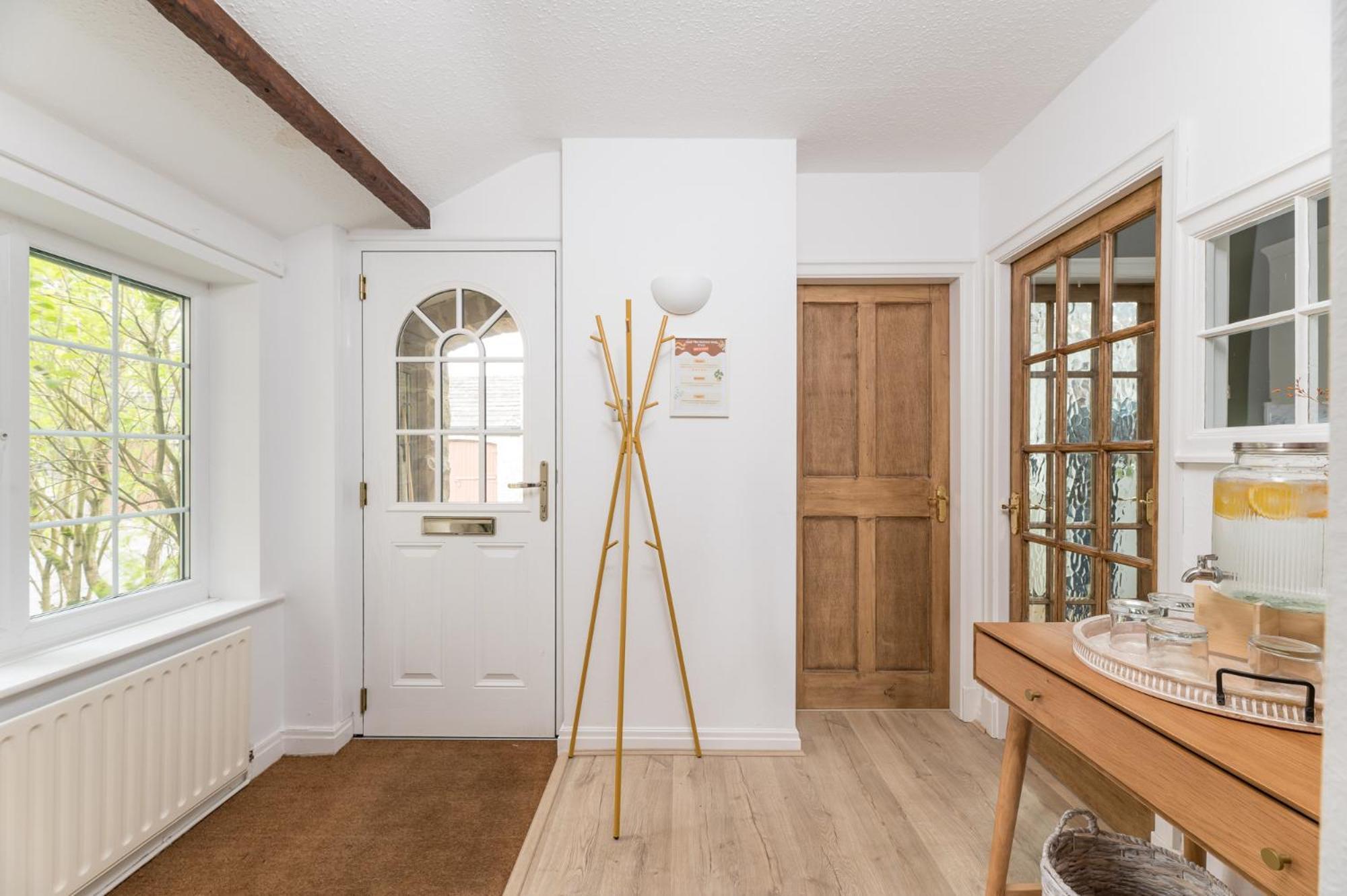 Central Malham Wellbeing Escape With Hot Tub Sleeps 8 Экстерьер фото